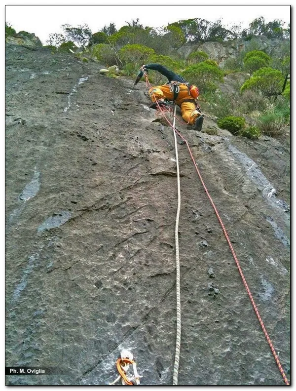 In apertura dal basso, nuova via Multipitch (Monte Acqua, Domusnovas)
